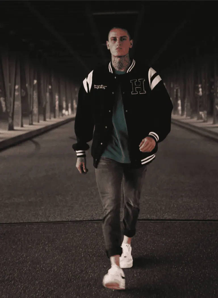 Werbeteaser für Hoodie Collab